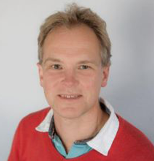 A picture of Dr Simon Ashby
